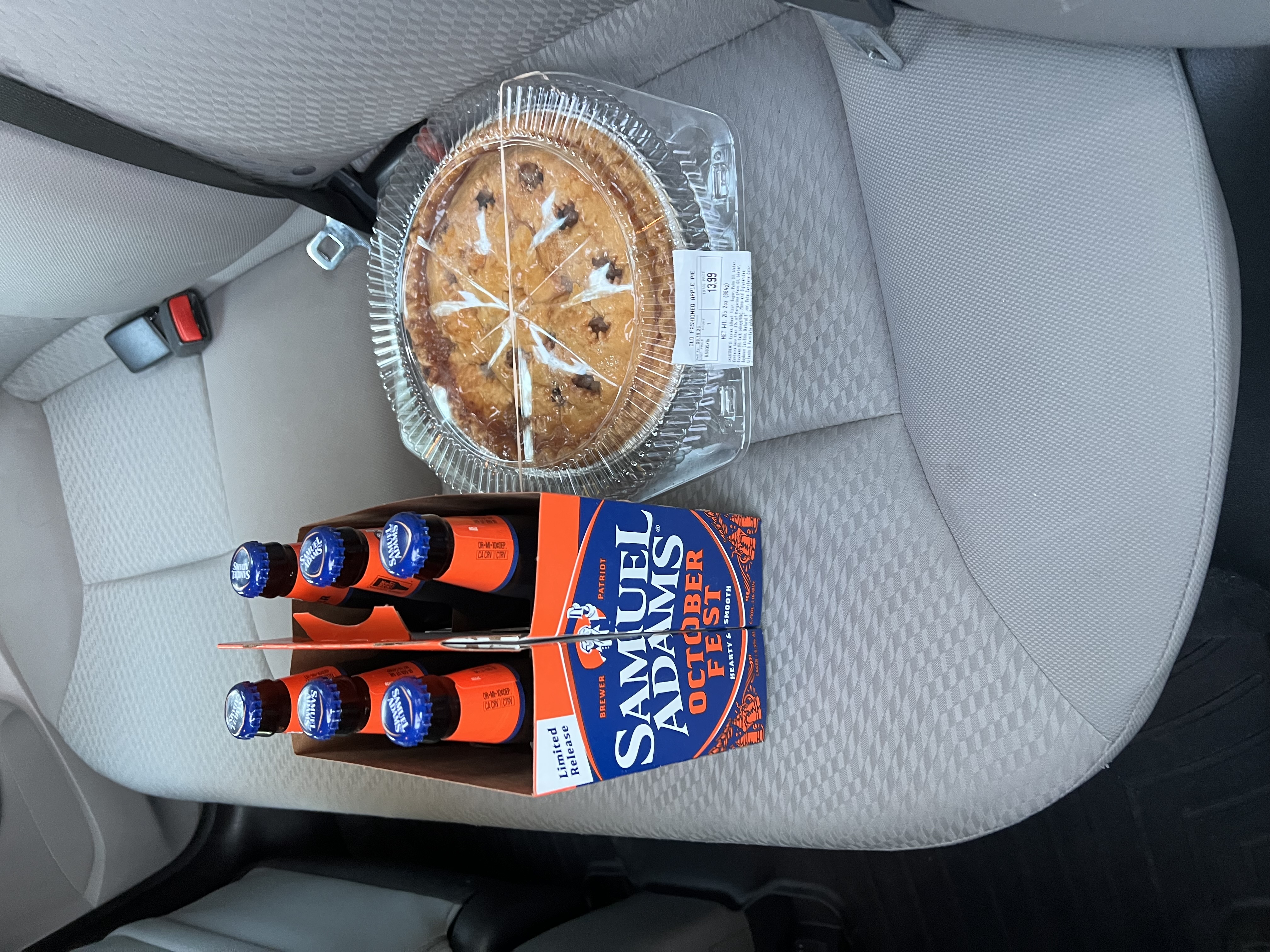 Beer and apple pie — the thank-you gift